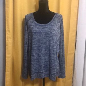 Scoop neck sweatshirt